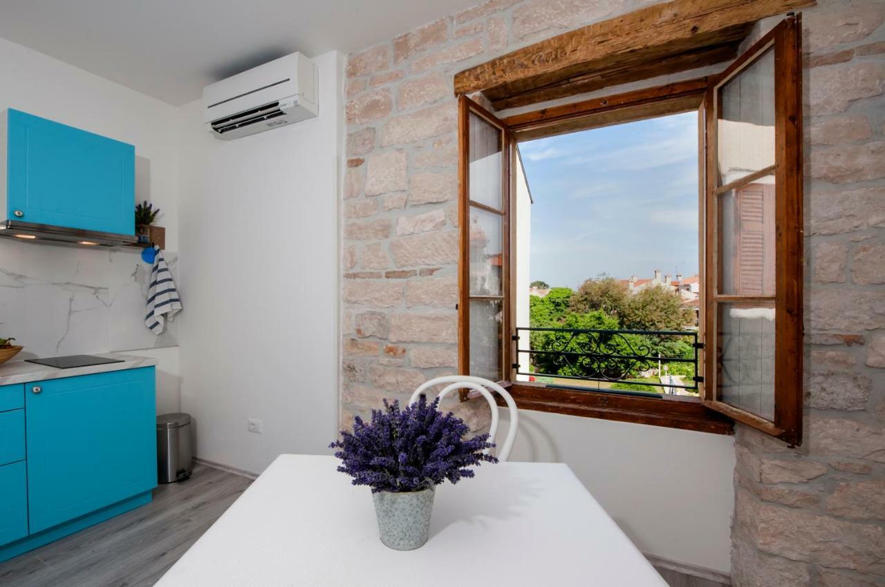 Apartment Babbo Ровінь Екстер'єр фото